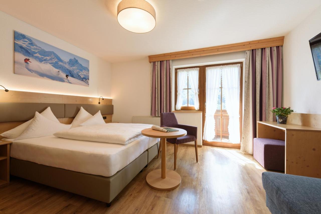 Landhaus Strolz Sankt Anton am Arlberg Esterno foto