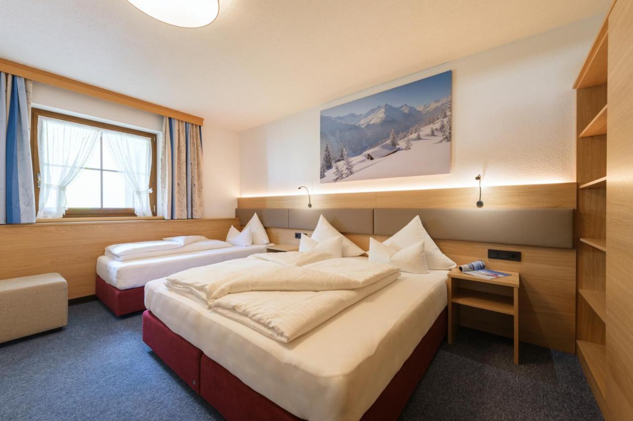 Landhaus Strolz Sankt Anton am Arlberg Esterno foto