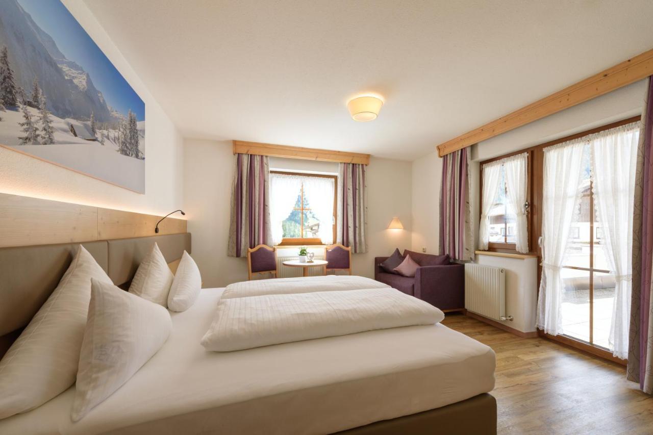 Landhaus Strolz Sankt Anton am Arlberg Esterno foto