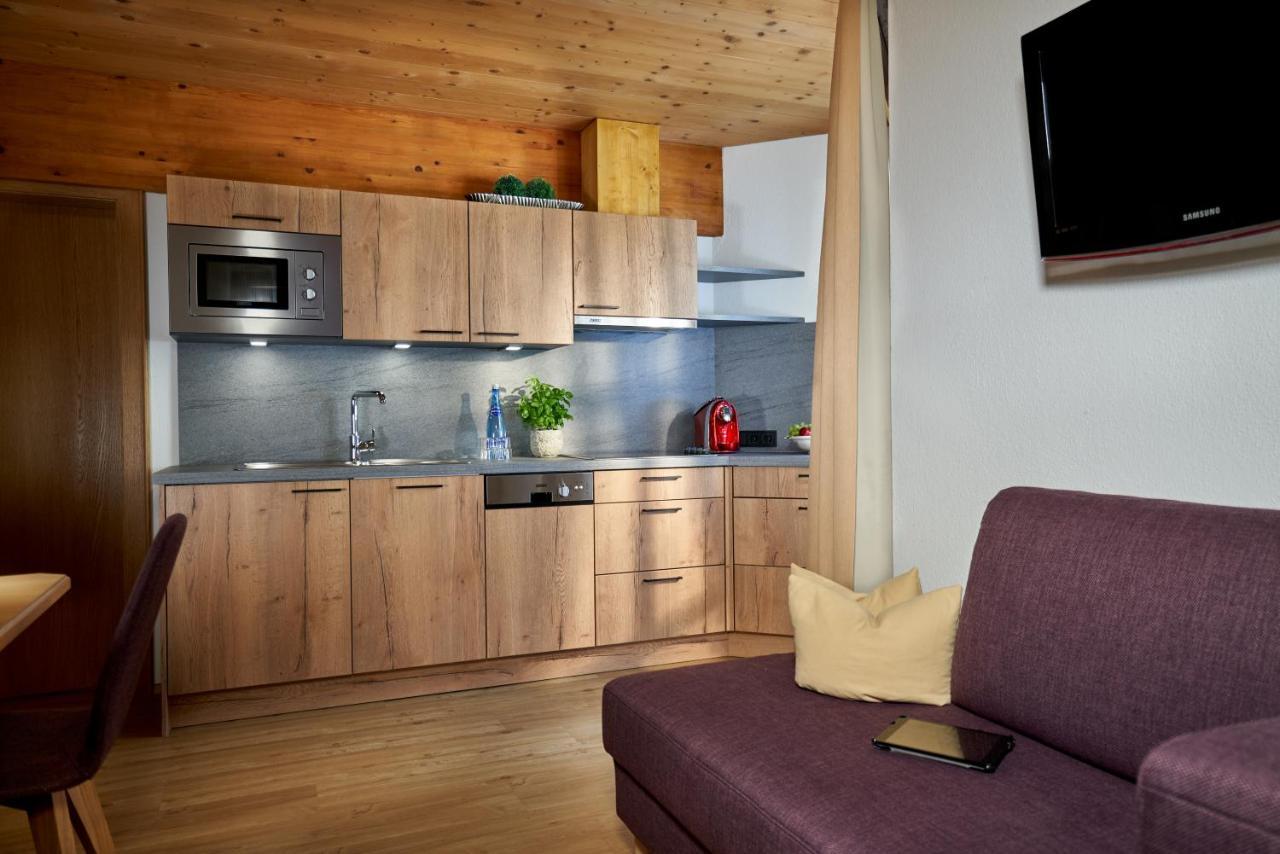 Landhaus Strolz Sankt Anton am Arlberg Esterno foto